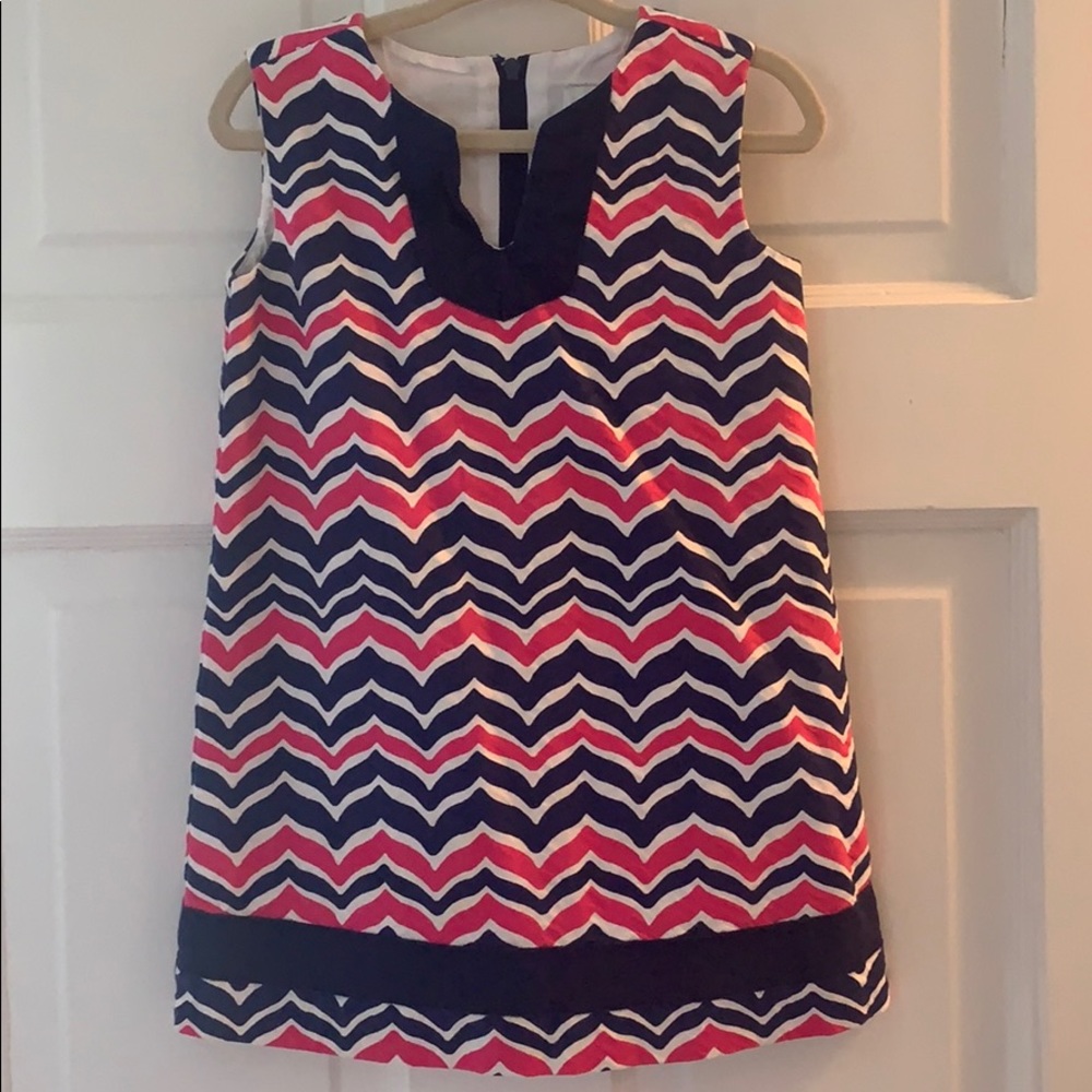 Vineyard vines shift